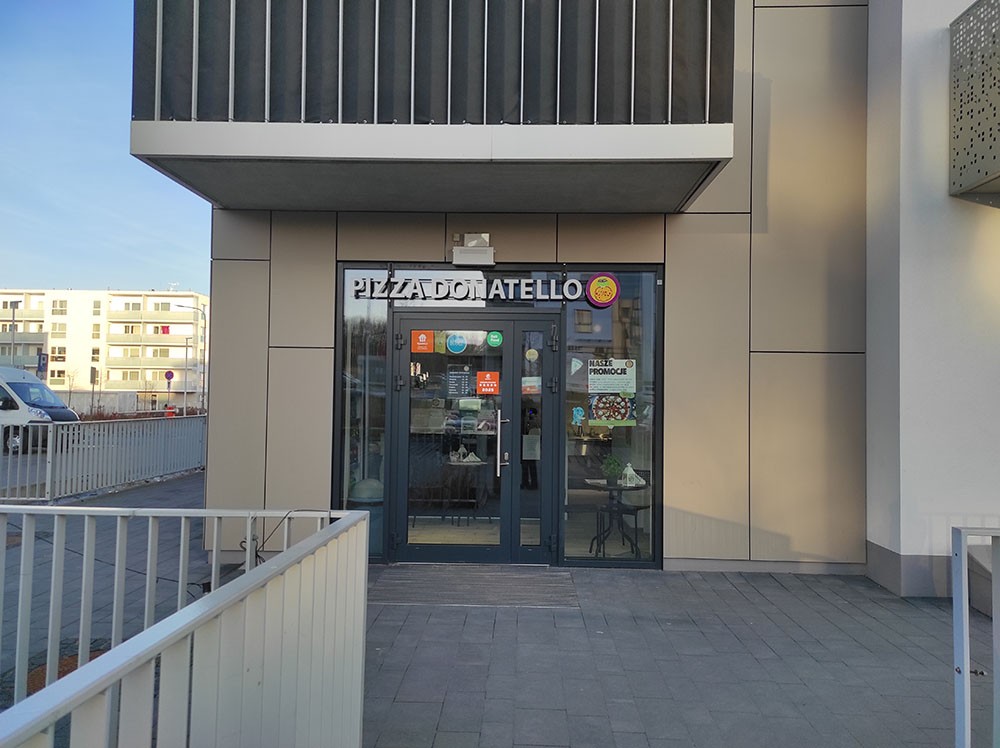 Pizzeria